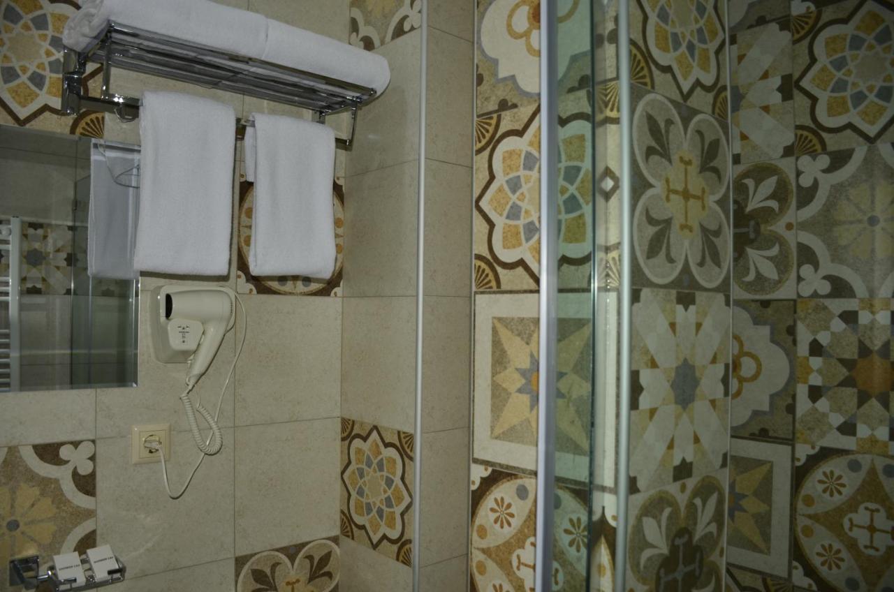 Vere Corner Hotel Tbilisi Exterior foto