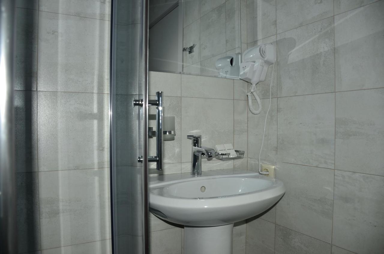 Vere Corner Hotel Tbilisi Exterior foto