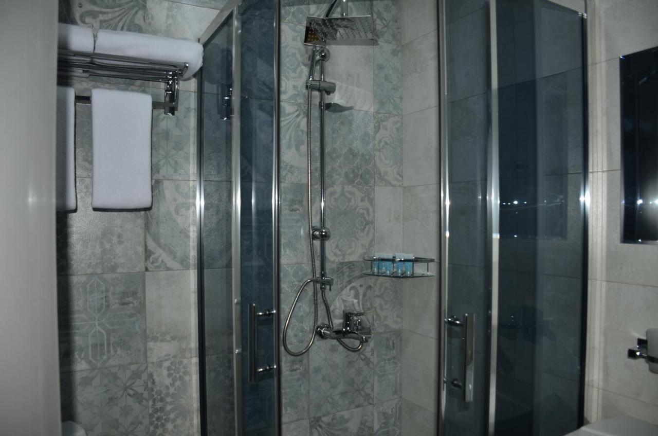 Vere Corner Hotel Tbilisi Exterior foto