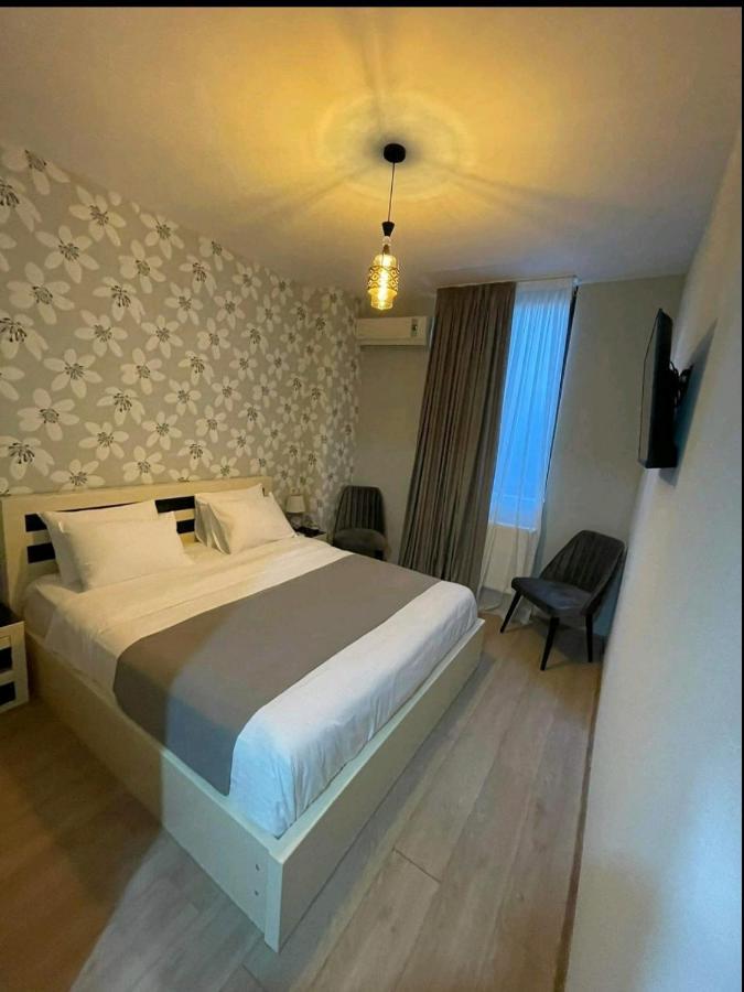 Vere Corner Hotel Tbilisi Exterior foto