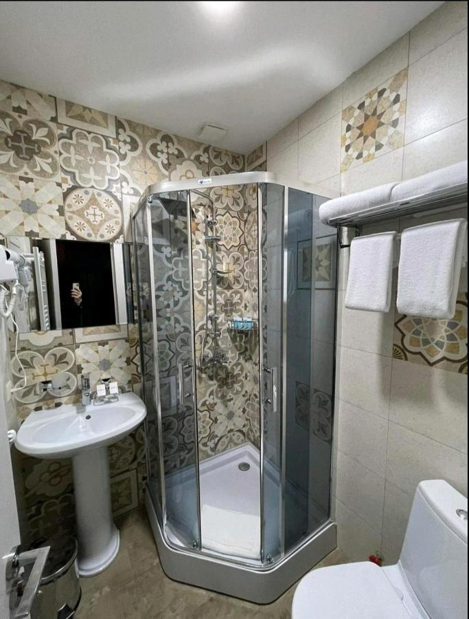 Vere Corner Hotel Tbilisi Exterior foto